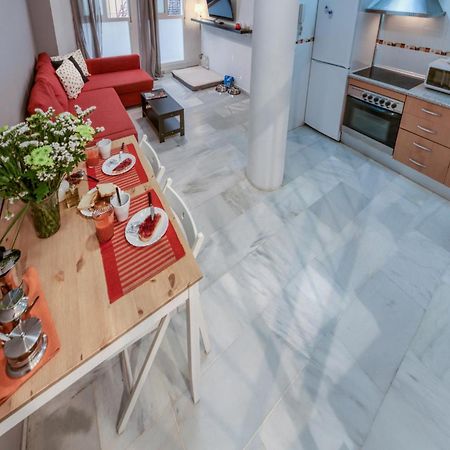 Novam Duplex Apartment Malaga Bagian luar foto